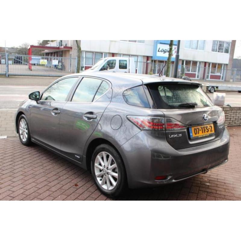 Lexus CT 200h Luxury Line ECC Camera Keyless Go (bj 2012)