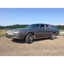 1980 Chevrolet Impala stationwagon loop rijdt & remt 2950,-