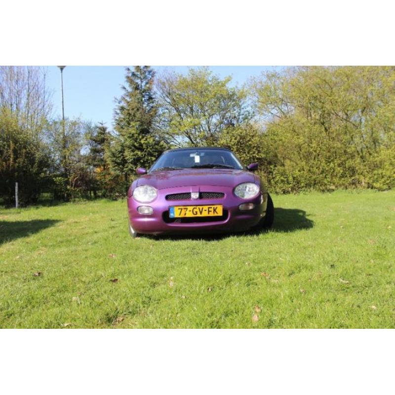 Nette MG F 1.8 i b.j.: 1996, 96000km, hardtop, winterbanden.