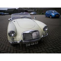 MG A Roadster 1959 Wit