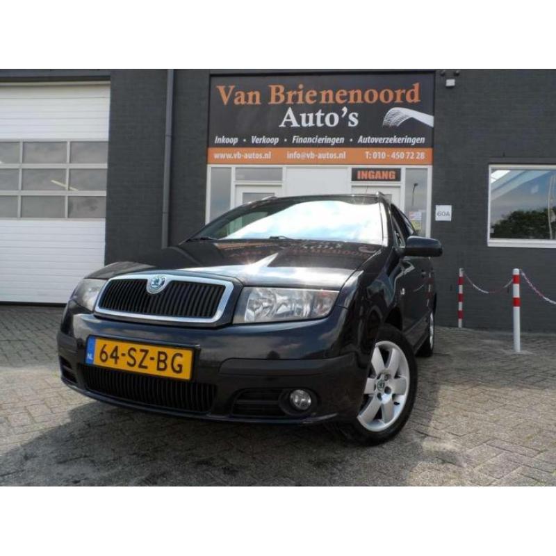 Skoda Fabia 1.4-16V Elegance SCHUIFDAK COMPL. DEALER ONDERHO