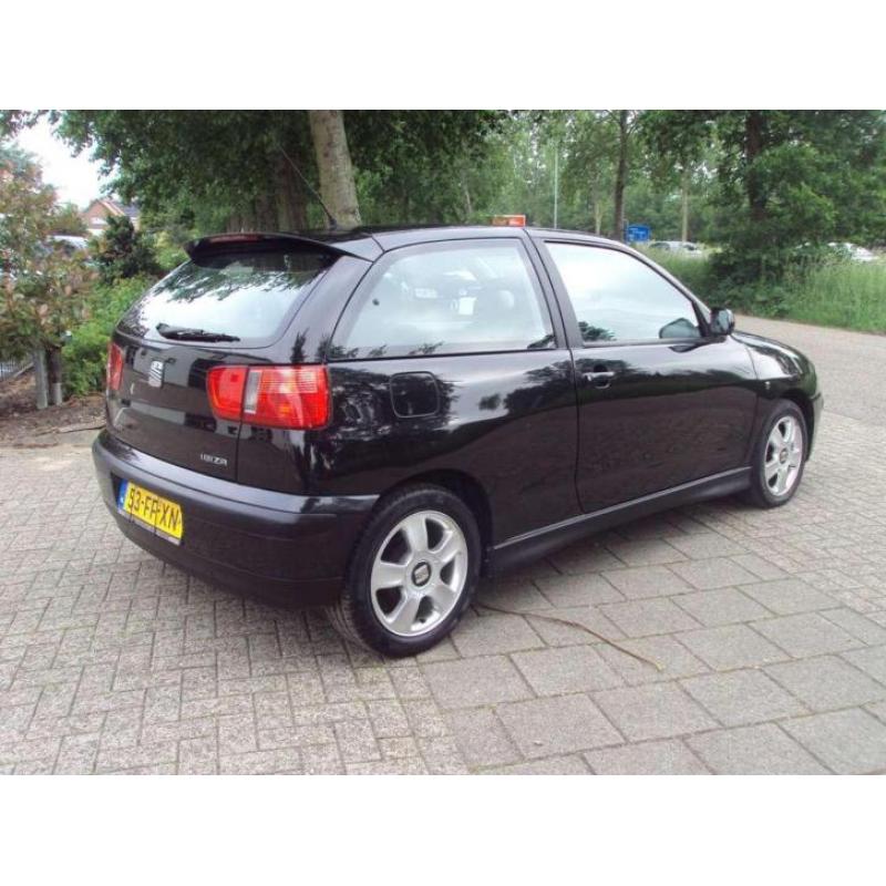 Seat Ibiza 1.6 Sport sr, airco