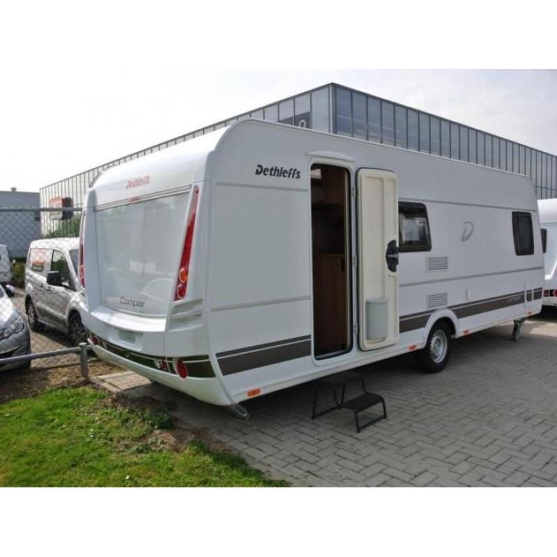 Dethleffs Camper 560 FMK stapelbed-rondzit