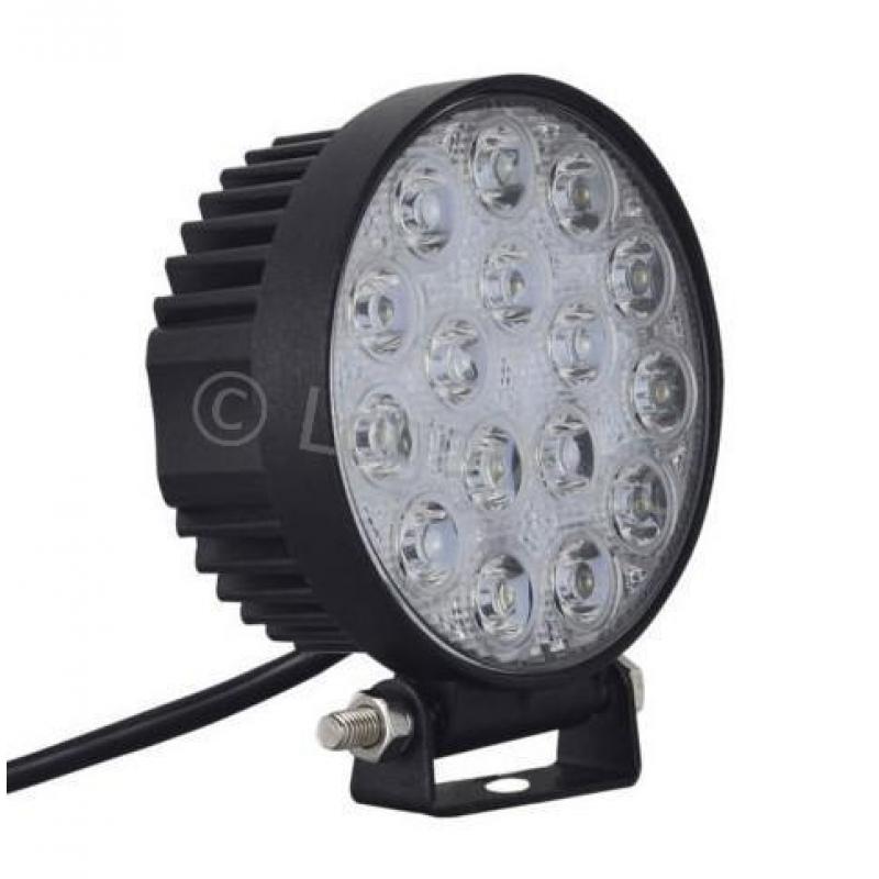 LED 42 watt mistlamp / breedstralers, 3450 lumen RoHS IP67.