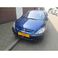 Peugeot 307 1.6 16V 2001 Onderdelen en Plaatwerk