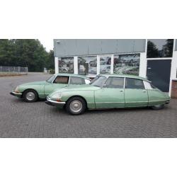 2X Citroen DS23 Pallas 1975 half automaat