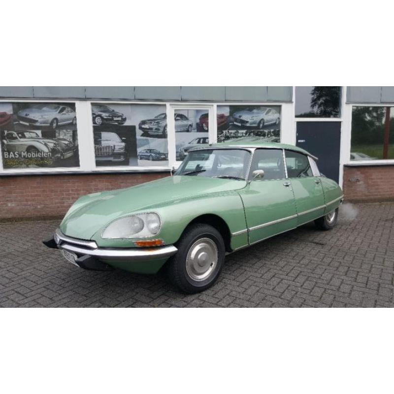 2X Citroen DS23 Pallas 1975 half automaat