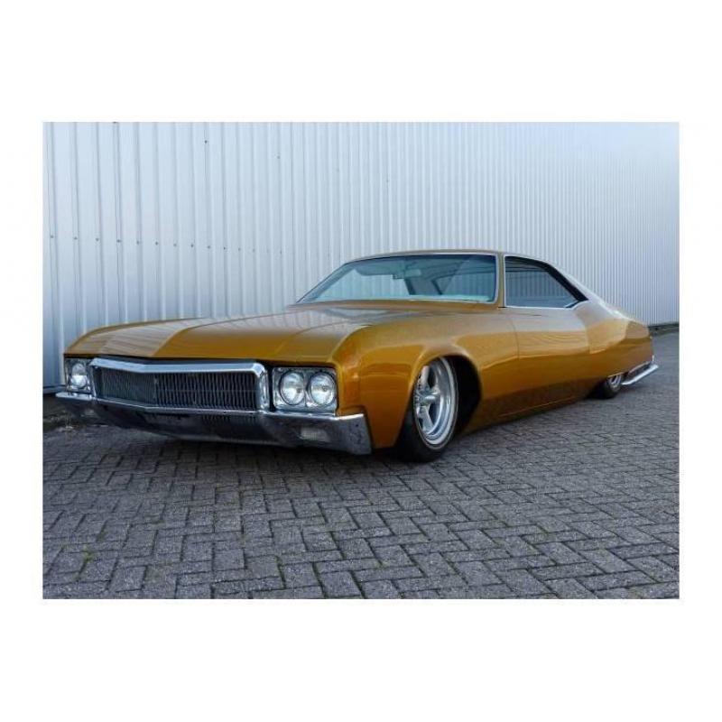 Buick Riviera Hardtop Coupe Lowrider