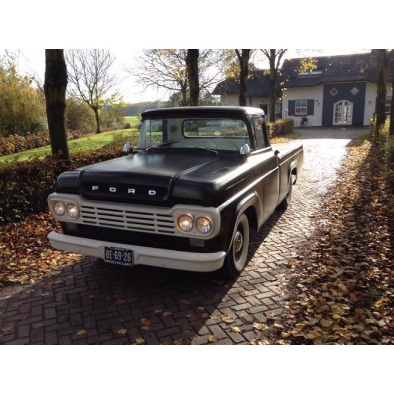 Ford F-100 Pick Up Truck 1959