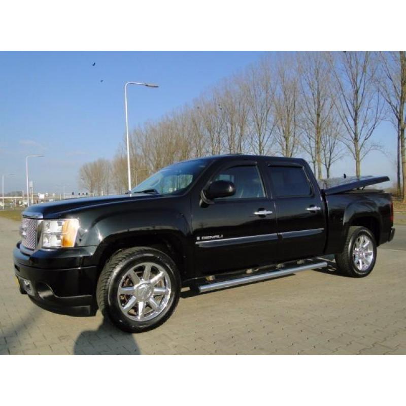 Gmc SIERRA SIERRA DENALI 6.2 V8 GM AWD 4X4 409 PK CREW CAB P