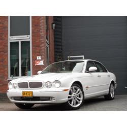 Jaguar XJR 4.2 V8 Supercharged / Adaptive cruise / Schuifdak