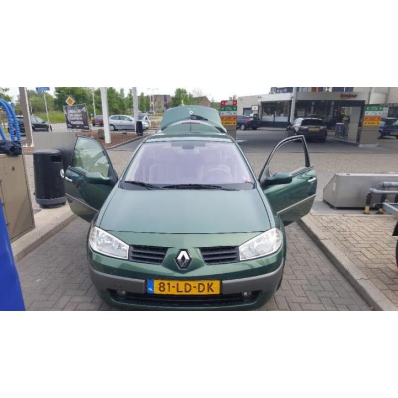 Mooie Renault Megane 1.6, Nieuwe apk! ,Leer ,Cruiseco, Airco