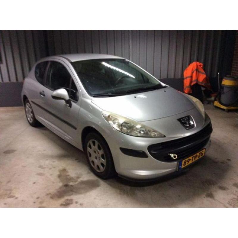 Peugeot 207 1.4 16v apk tot februari 2017 (bj 2006)