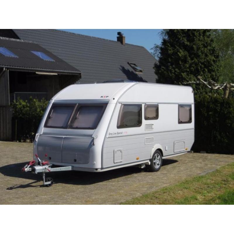 Kip Grey Line 47 TDB caravan 2004 met voortent