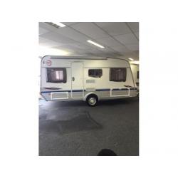 TEC Travelking 450. Dwars bed en ruime zit. (bj 2006)