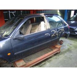 mazda121 1.25 tekoop zijschermen deuren koplampen kofferklep