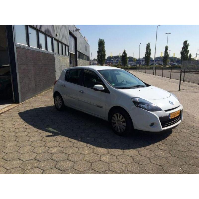 Renault Clio 1.5 dCi Parisienne 65KW 2011 N.A.P.