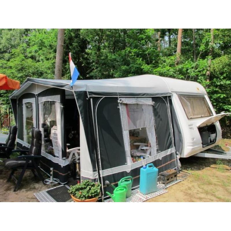 Zeer mooie Caravan van 'Sun Roller' type Tango 420 CF