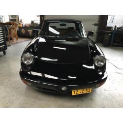 Alfa Romeo Spider 2.0 U9 1993 Zwart