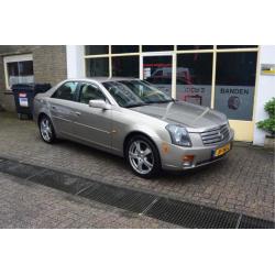 Cadillac CTS 3.2 V6 ELEGANCE ZEER MOOI,AIRCO,APK! (bj 2004)