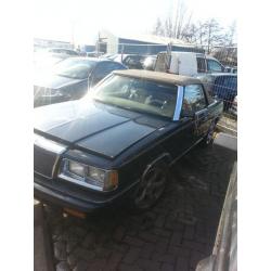 Chrysler LE-Baron Le-baron 1986 Zwart