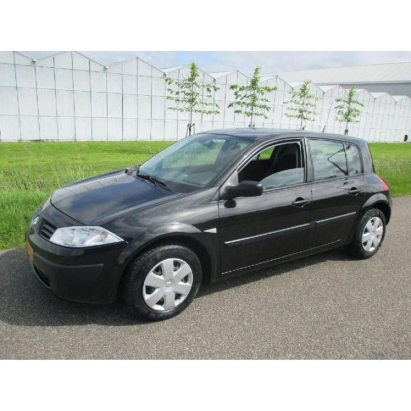 Renault Megane 1.6-16V Expression Comfort 5 Drs (bj 2004)