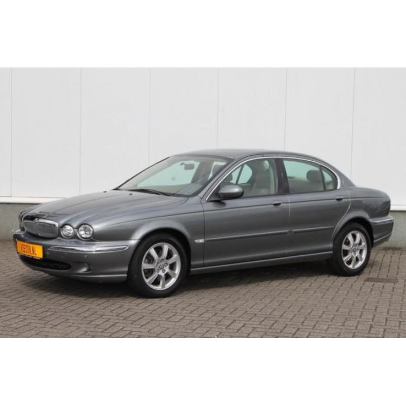 Jaguar X-Type 2.5 V6 Executive | Navi | Leder | Schuifdak |