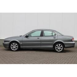 Jaguar X-Type 2.5 V6 Executive | Navi | Leder | Schuifdak |