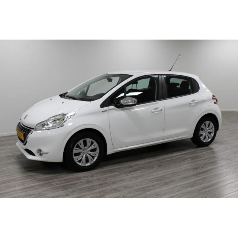 PEUGEOT 208 1.2 VTI URBAN SOUL Navi 20% Bijtel va €159,- PM