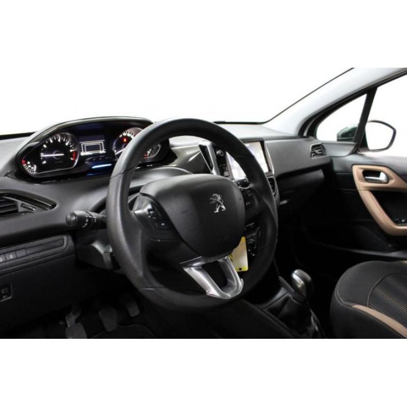 PEUGEOT 208 1.2 VTI URBAN SOUL Navi 20% Bijtel va €159,- PM