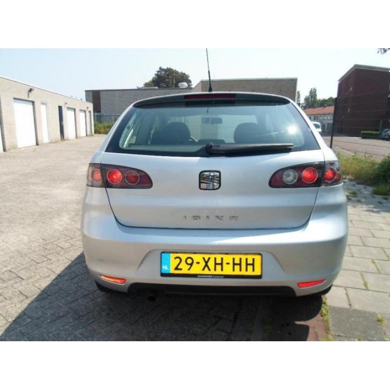 Seat Ibiza 1.6 77KW 3DRS 2007 Grijs