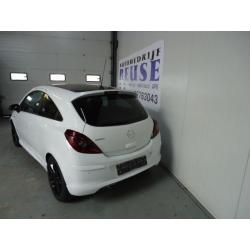 Opel Corsa 1.4 16v cosmo wide ratio (bj 2010)