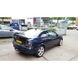 Opel Astra Coupé 2.2-16V,Airco,APK,NAP,