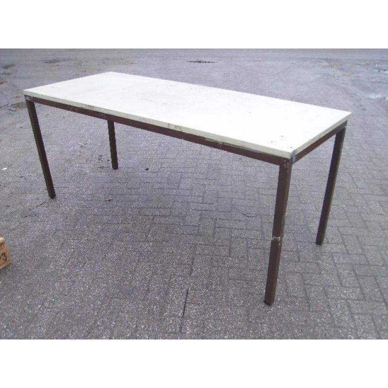 Werktafel 90 cm bij 180 cm, meerdere op voorraad.