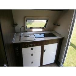 Bürstner Averso Plus 410 TS Full-Options- Slimme caravan