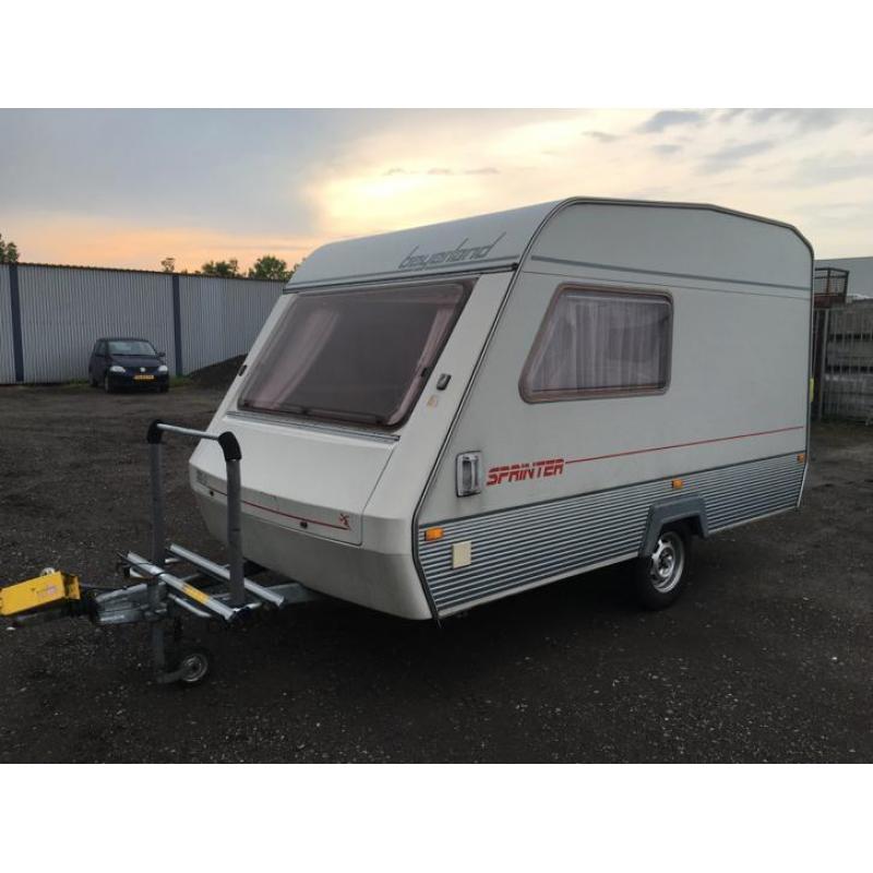 Caravan beyerland 350