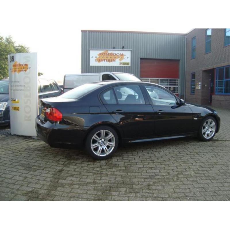 BMW 3 Serie 318i  M-Sport Pakket Cruise Airco Zeer nette aut