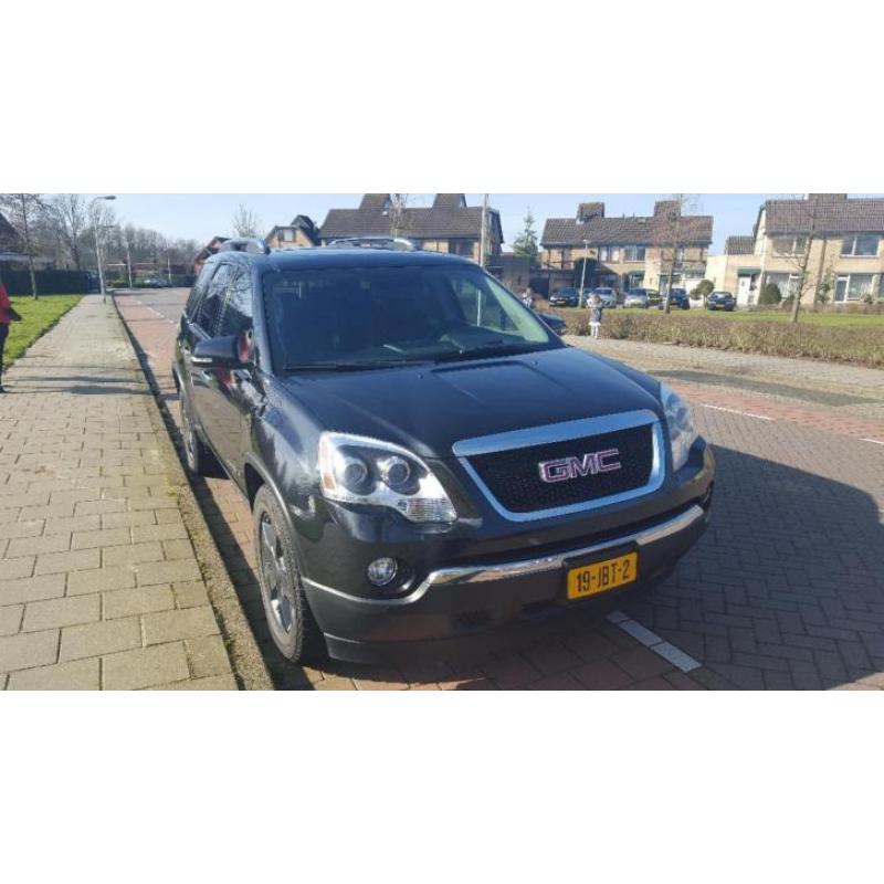 GMC Acadia 2008 Zwart 7 persoons