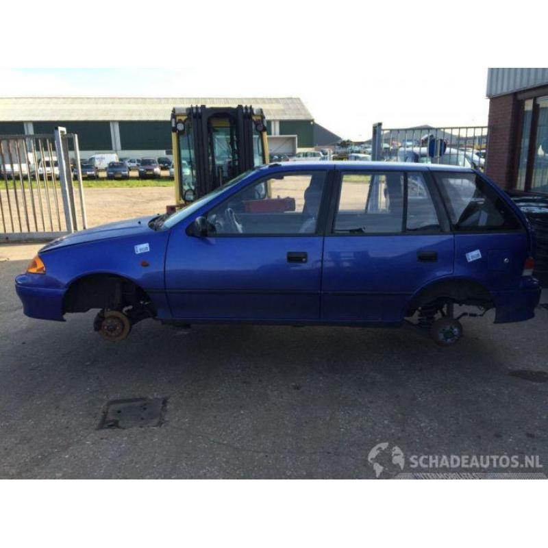 Suzuki swift 5- deurs 1996-06 / 2000-12 Onderdelen