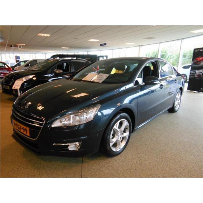 Peugeot 508 HYBRID4 BLUE LEASE PREMIUM