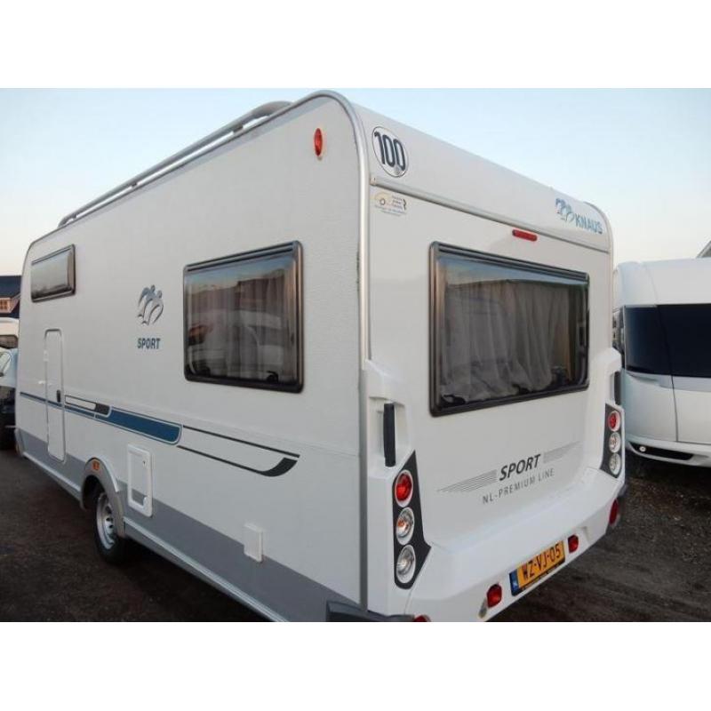 Knaus Sport 450 KGU Stapelbed Rondzit Bank