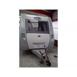 Caravelair Venicia 420 Trekkers caravan