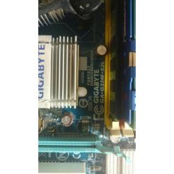 GA-G33m-s2l + q6600 + 6gb ddr2