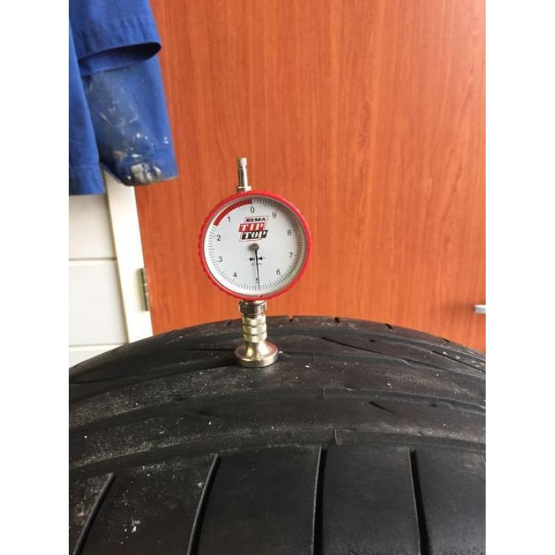 4x Bridgestone Dueler H/P Sport 255-45-20"