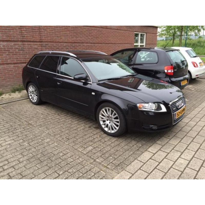 Audi A4 2.0 TDI Avant S-Line 103KW AUT 2006 Zwart Full Optio