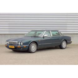 Daimler 4.0 4.0 V8 (bj 1999 automaat)