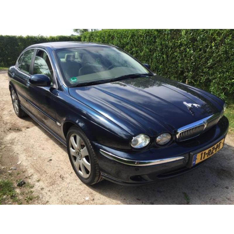 Jaguar X-Type 2.2 D Executive 2005 Blauw