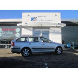 Skoda Octavia Combi 1.6 16V AMBIENTE Airco, Cruisecontrol