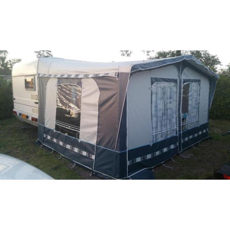 Caravelair bamba 416 luxe caravan 5.80 lang, lang bed!!