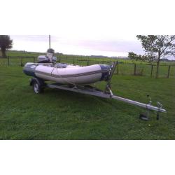 Zodiac 340 met trailer en 15PK buitenboord motor